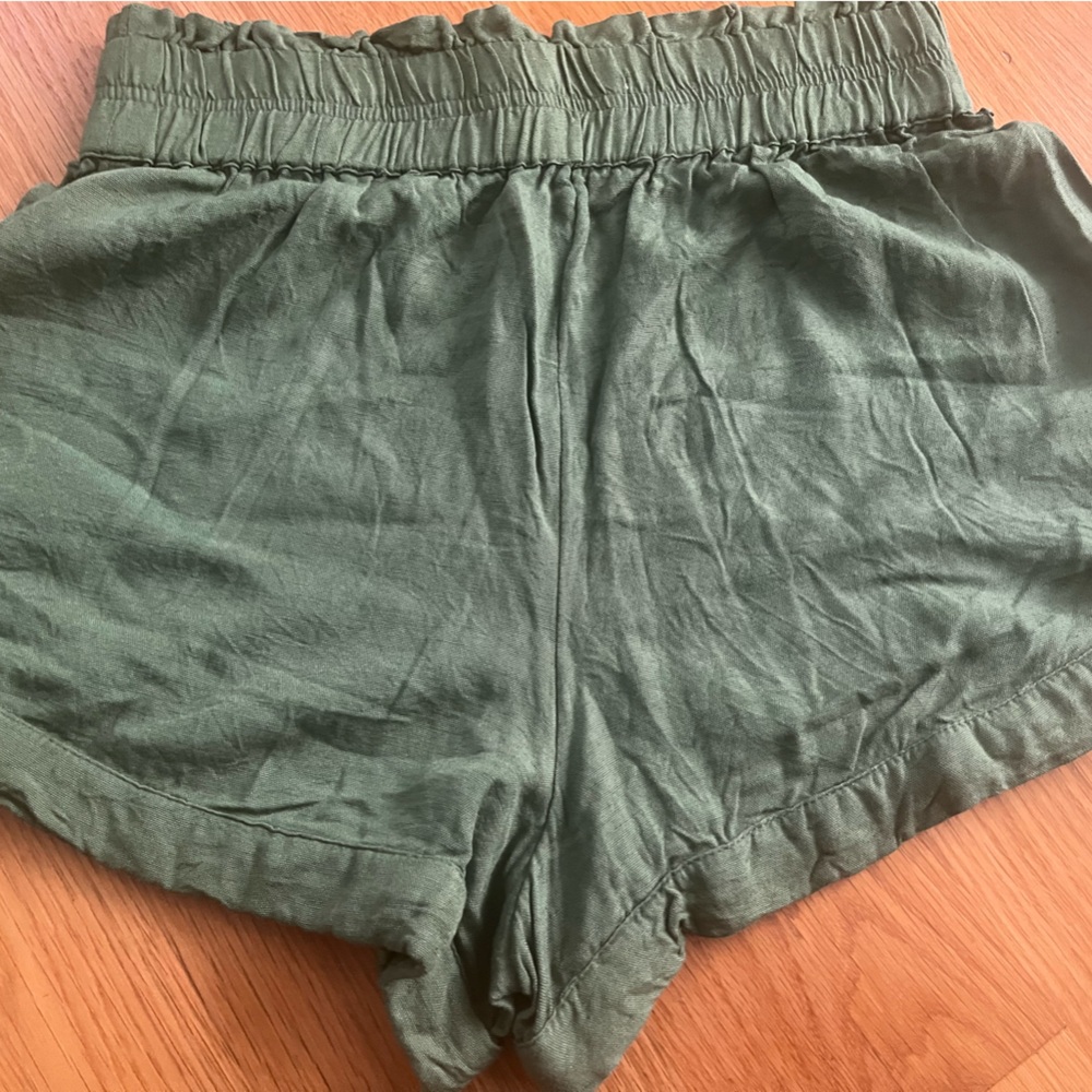 Women’s O’Neill Shorts - Picture 3 of 4